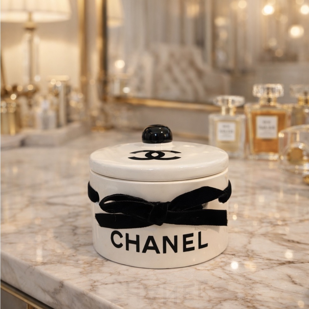Chanel jewelry holder with Black Ribbon ❗️LAST FEW❗️ will NOT restock❗️ - Picture 2 of 7